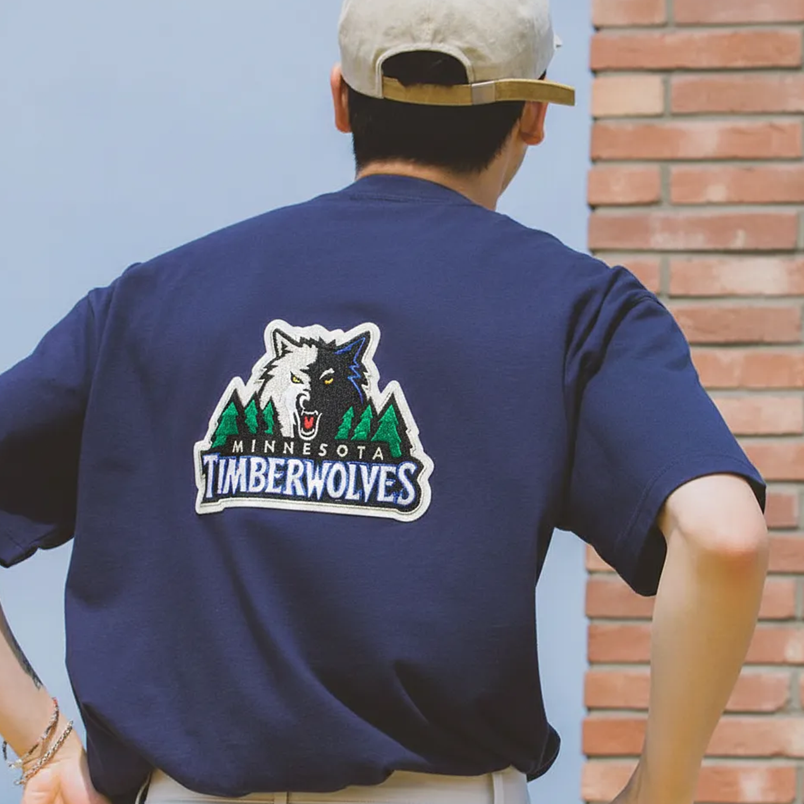 Minnesota timberwolves vintage logo shirt patch