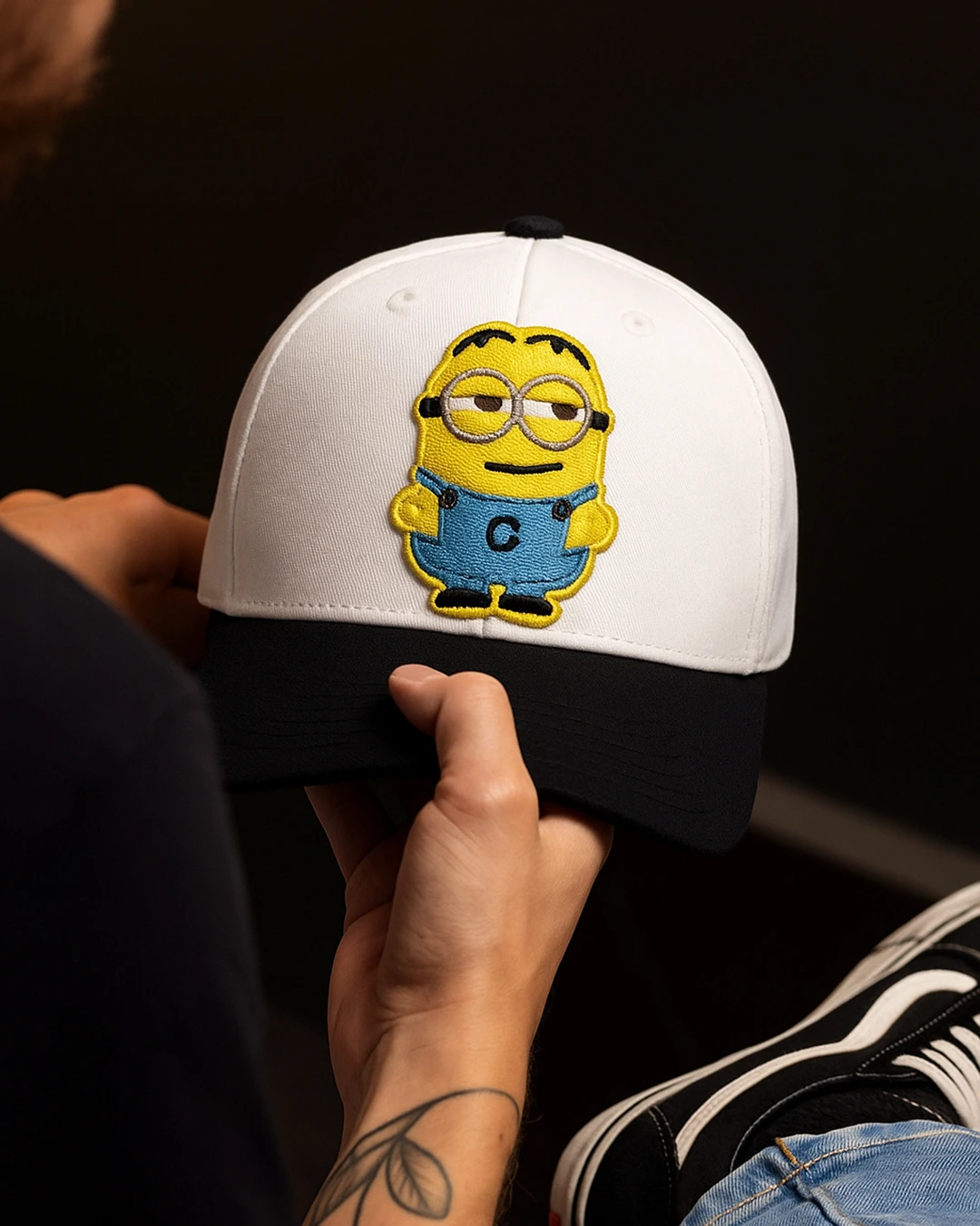 Minion Stuart Side-Eye Patch